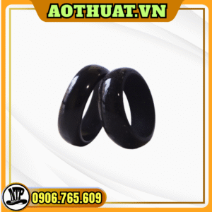 Ảo thuật nhẫn Odyssey xuyên ngón tay