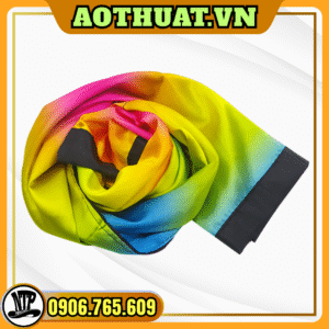 Ảo thuật khăn choàng đổi màu lớn